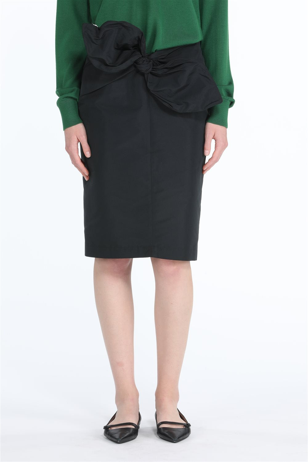 BOW-EMBELLISHED MIDI SKIRT C071