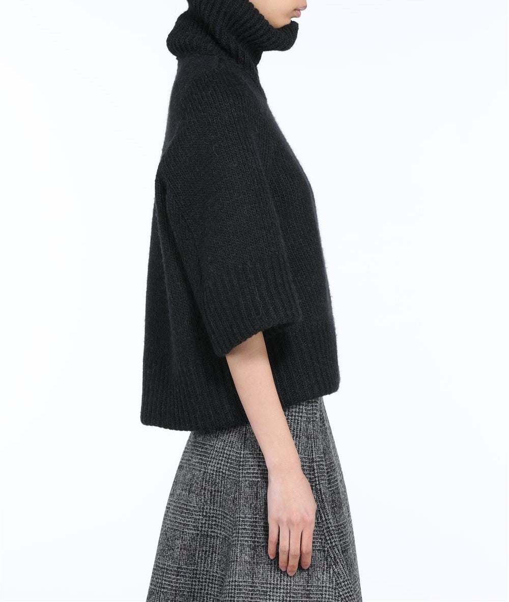 KNITWEAR A022