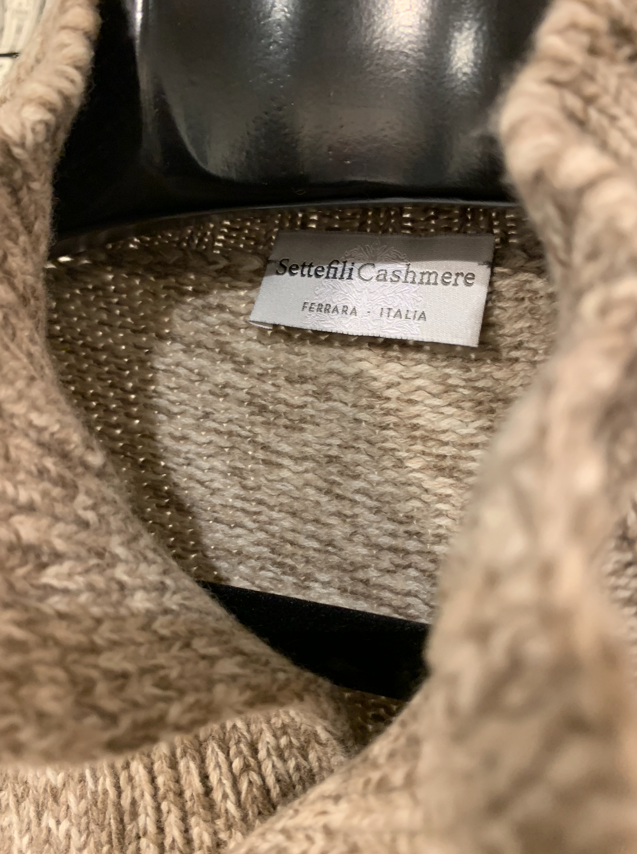 980.00 Cardigan Latte SETTEFILI Salvatore Schito