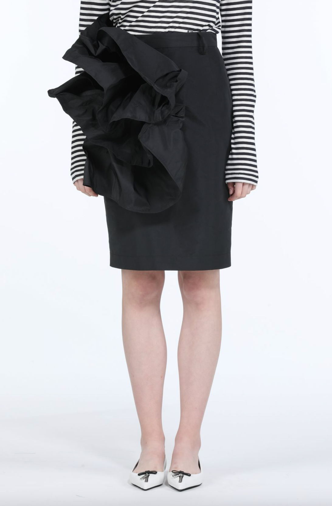 SKIRT RUFFLE