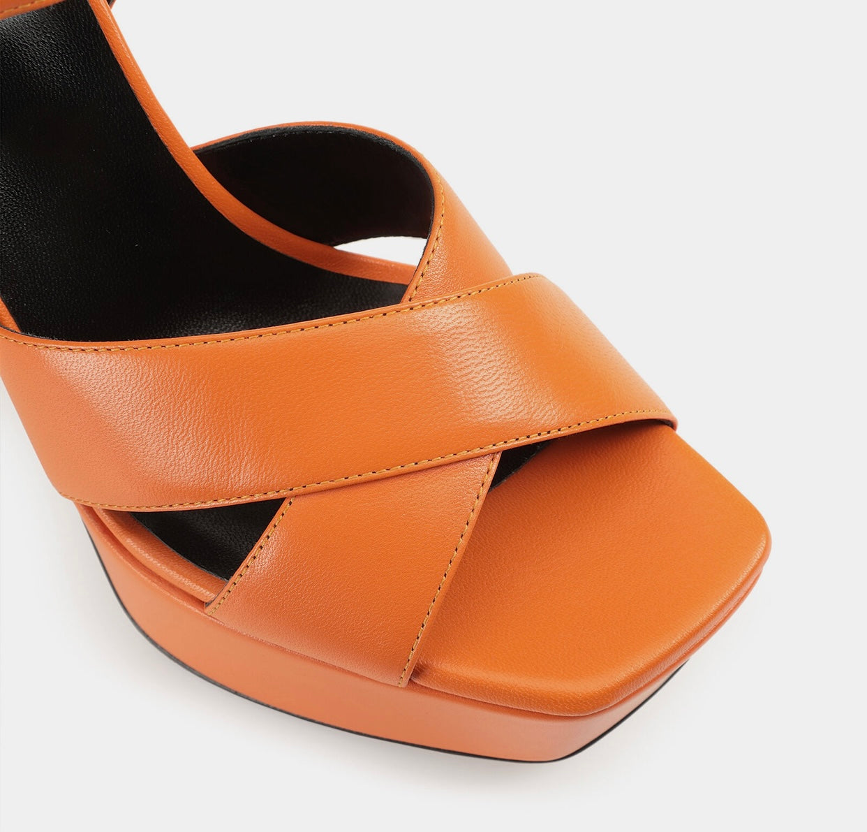 850.00 Sandal Platform OR SI ROSSI Salvatore Schito