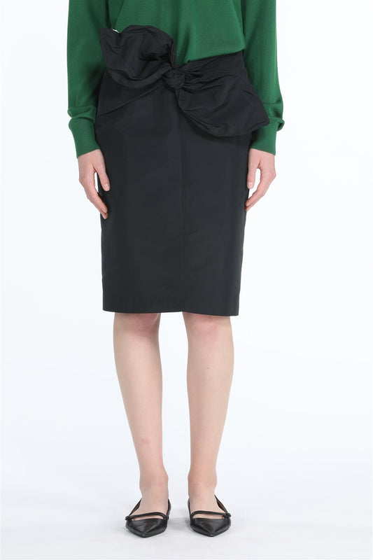 BOW-EMBELLISHED MIDI SKIRT C071
