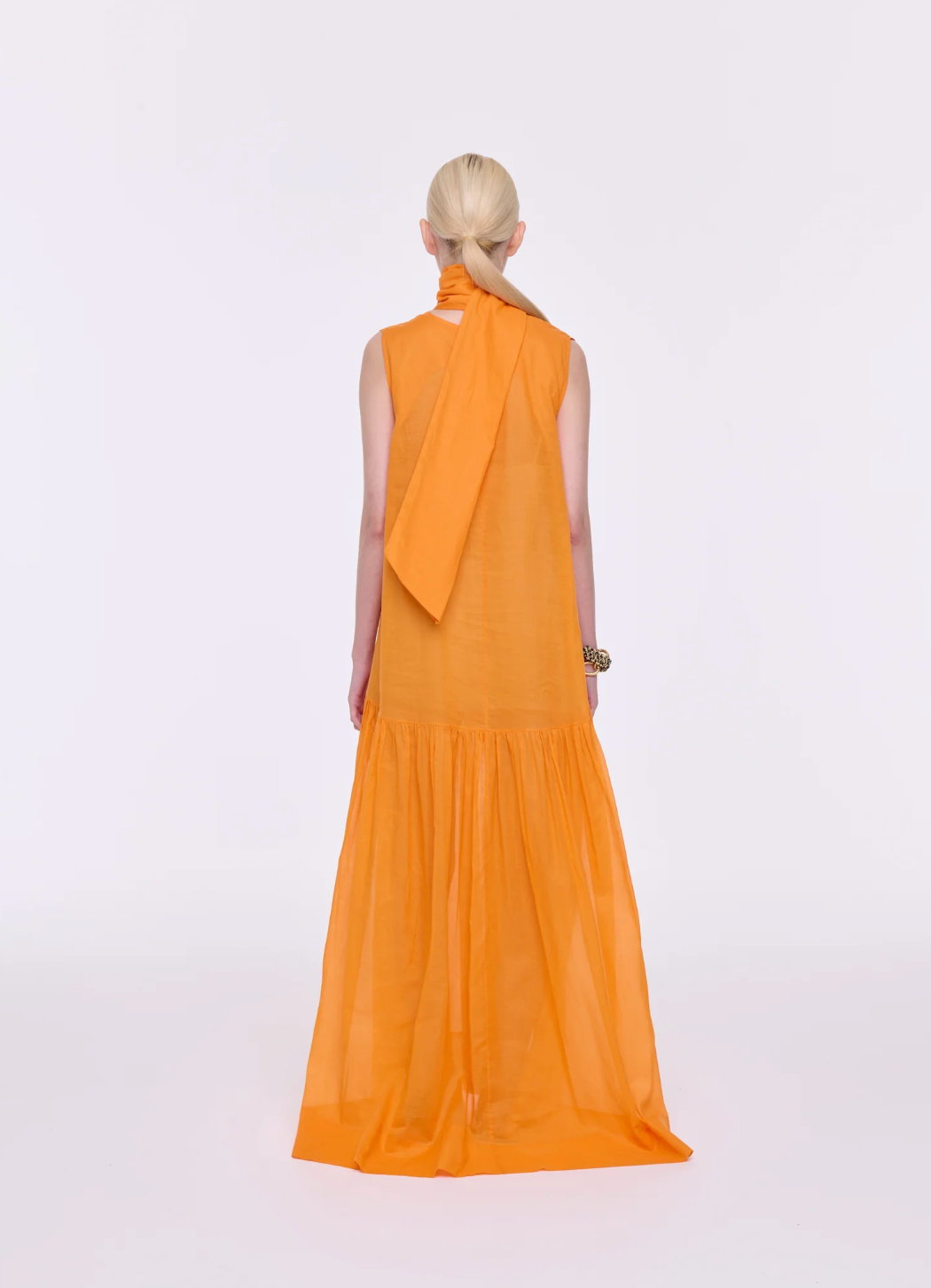 Dress Apricot