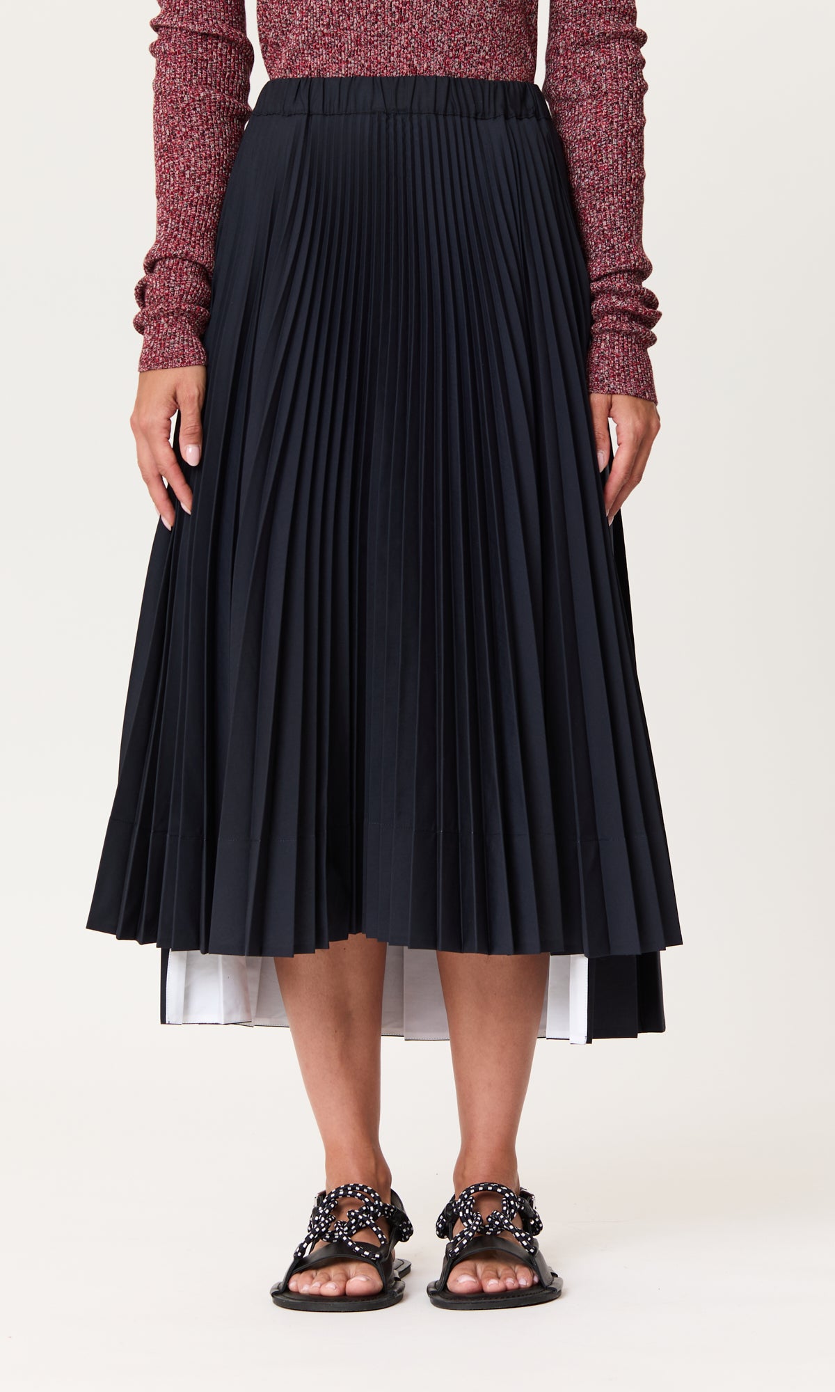 PLEATED SKIRT