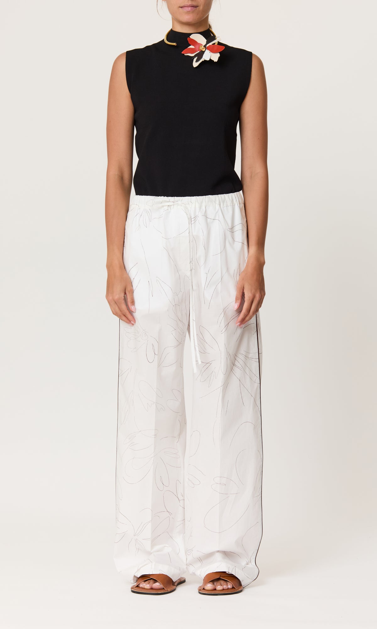TROUSERS WHITE FLOWER